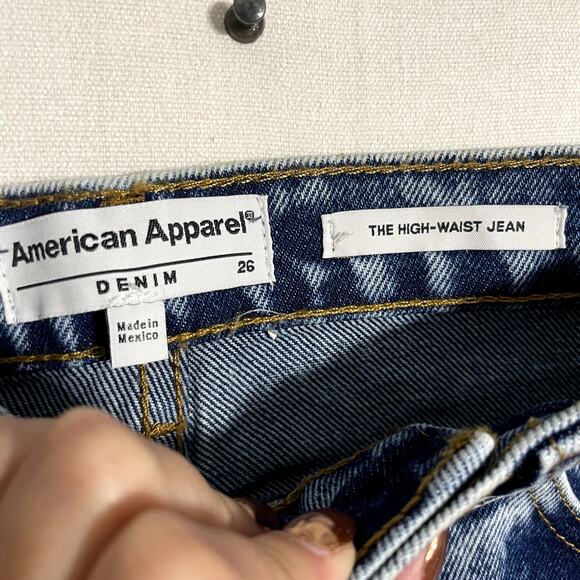 American Apparel Women's The High-Waist Jean Blue Denim Straight Leg - Size 26 - Picture 4 of 10